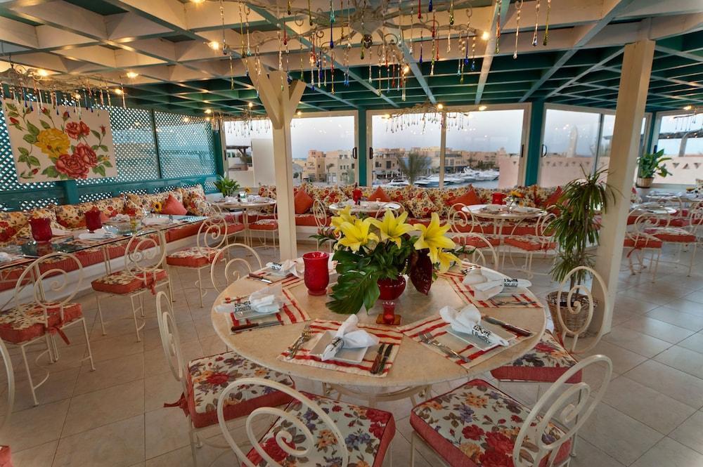 Turtle'S Inn Hotel Hurghada Zewnętrze zdjęcie